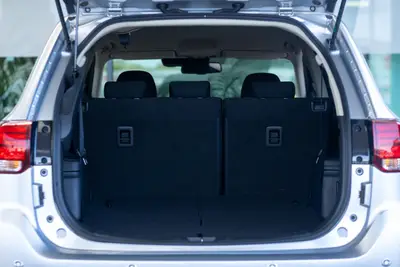 2017 Mitsubishi Outlander 7 Seater High Spec photo 9