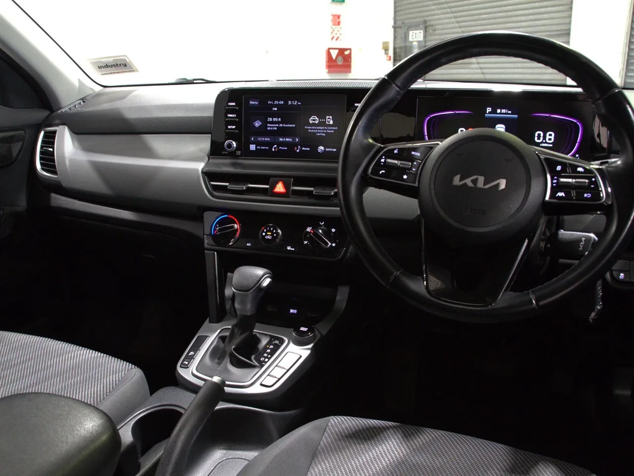 2024 Kia Seltos LX 2.0P/IV