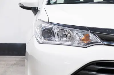 2015 Toyota Corolla Hybrid 3.9L/100km! photo 7