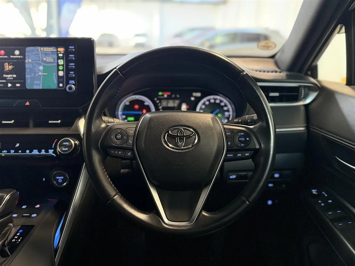 2020 Toyota Harrier G 2.5 Hybrid Electric Tailgate, photo 12 of 20
