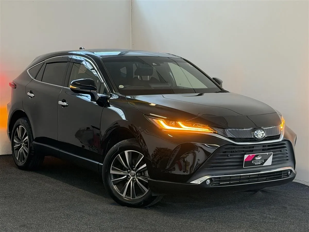2020 Toyota Harrier G 2.5 Hybrid Electric Tailgate, photo 1 of 20