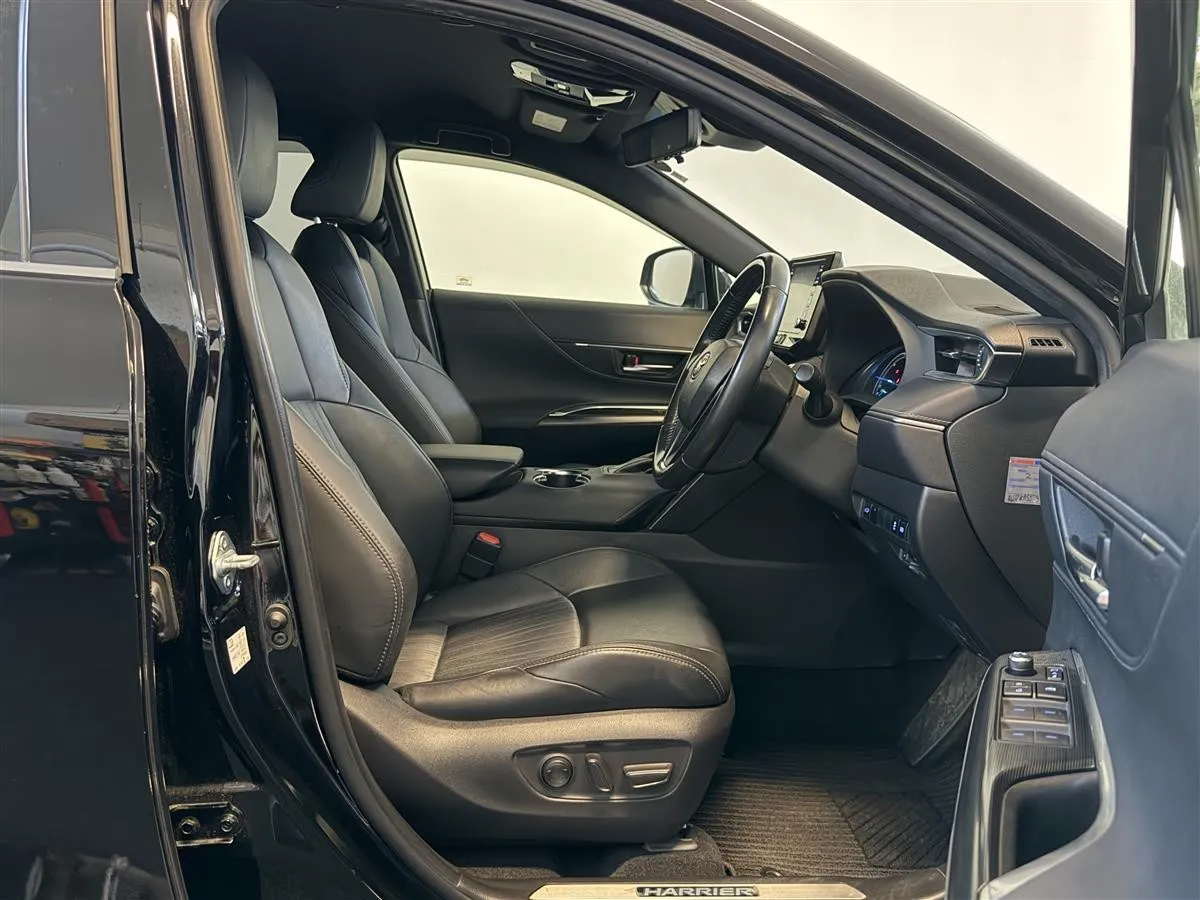 2020 Toyota Harrier G 2.5 Hybrid Electric Tailgate, photo 10 of 20