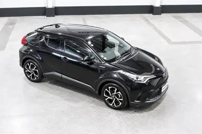 2019 Toyota C-HR Hybrid G-Spec photo 31