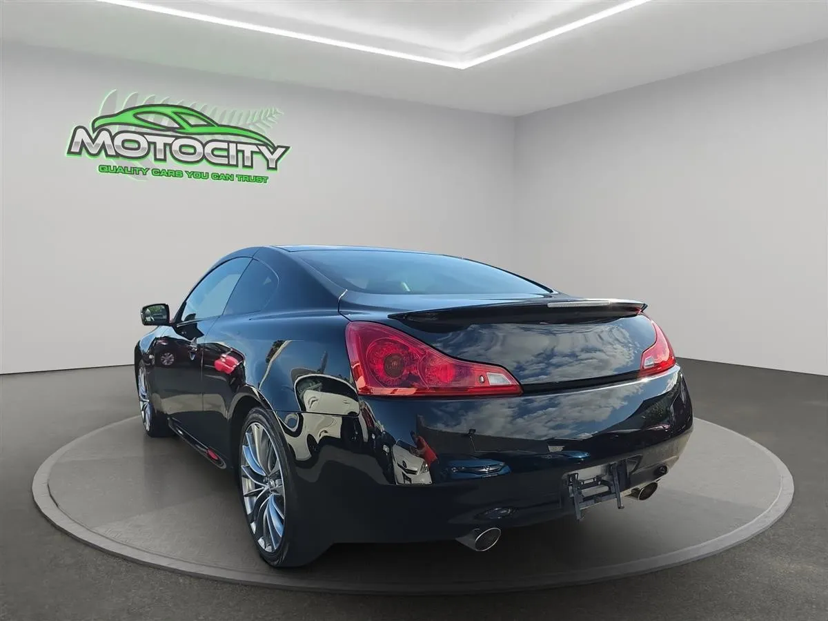 2014 Nissan Skyline 370GT, 2 door