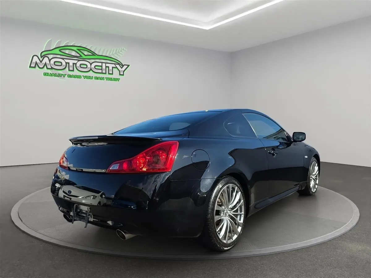 2014 Nissan Skyline 370GT, 2 door