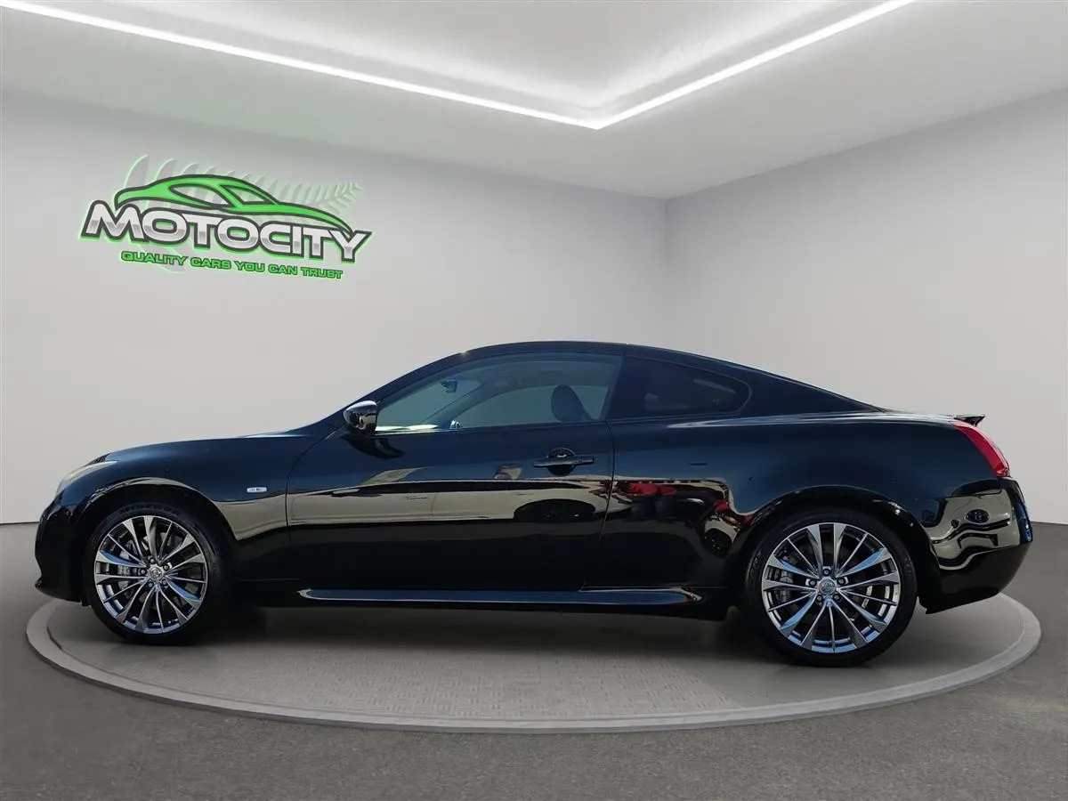 2014 Nissan Skyline 370GT, 2 door