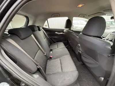 2011 Toyota Corolla 1.8P GX HATCH 5 6M photo 6