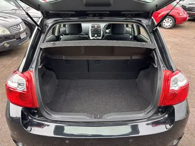 2011 Toyota Corolla 1.8P GX HATCH 5 6M photo 5