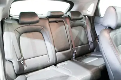 2021 Hyundai Kona EV 64kWh photo 15