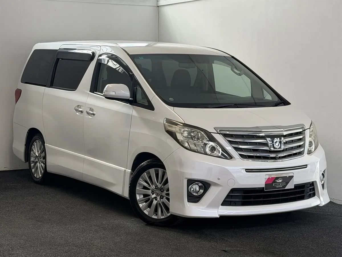 2012 Toyota Alphard 2.4Z Pilot Seats 360 Camera Electric Seats, photo 1 of 20
