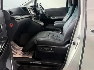 2012 Toyota Alphard 2.4Z Pilot Seats 360 Camera Electric Seats photo 15