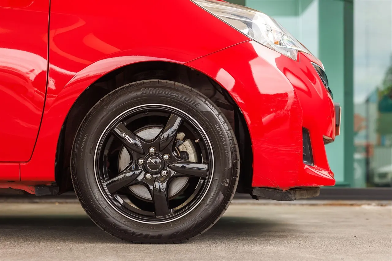 2016 Toyota Ractis 1.5G Facelift Low Km