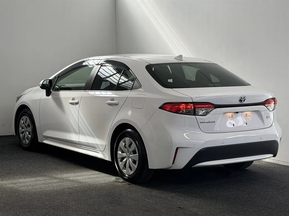 2023 Toyota Corolla G-X, photo 4 of 18