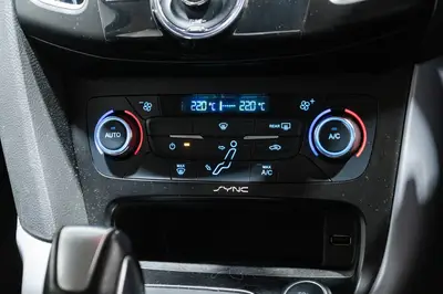 2018 Ford Focus Sport 1.5P NZ New photo 20