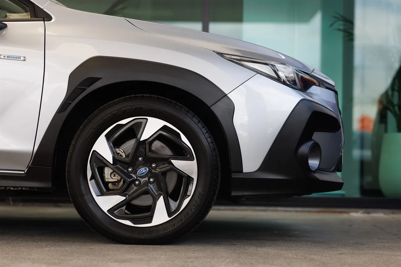 2023 Subaru Crosstrek Limited e-Boxer