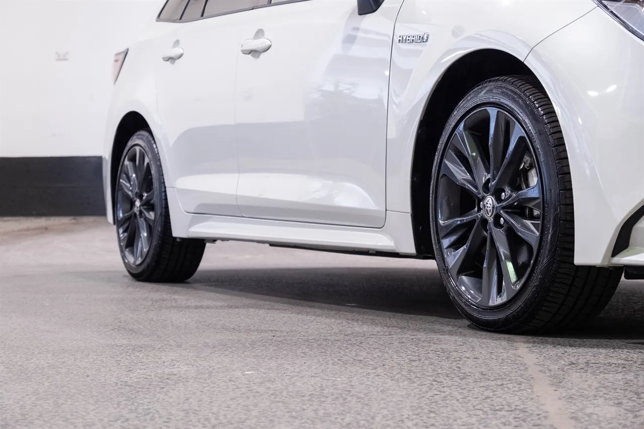 2019 Toyota Corolla Hybrid WXB Rare!