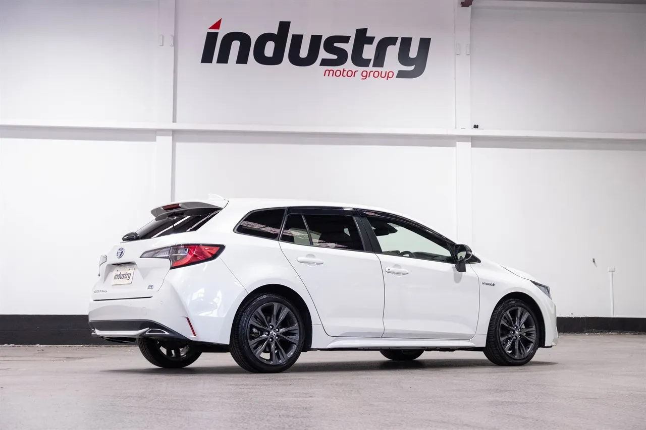 2019 Toyota Corolla Hybrid WXB Rare!