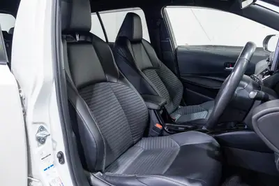 2019 Toyota Corolla Hybrid WXB Rare! photo 14