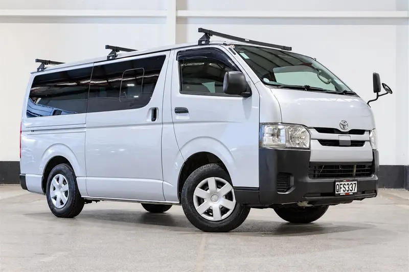 2018 Toyota Hiace DX 5-Door 6-Seat