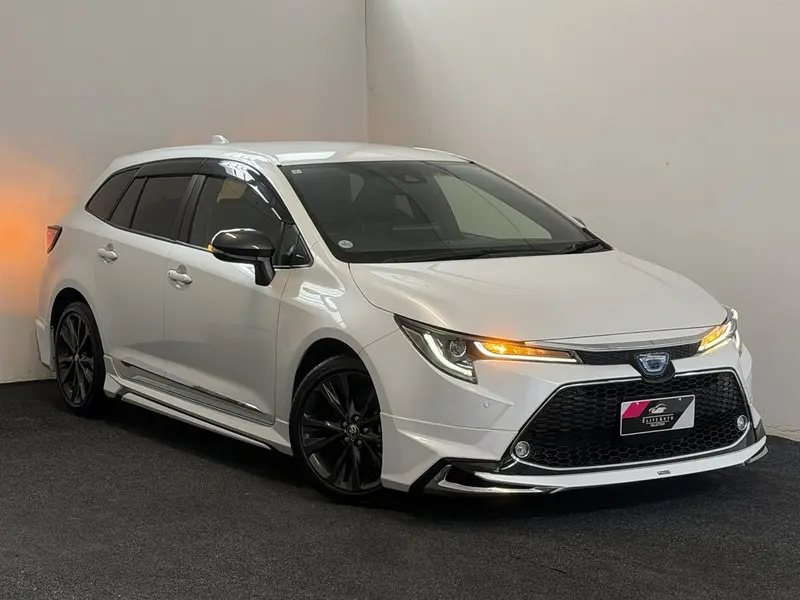 2022 Toyota Corolla Touring WXB Hybrid Modellista Bodykit Station
