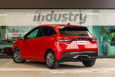 2021 Nissan Note Hybrid X e-Power photo 3