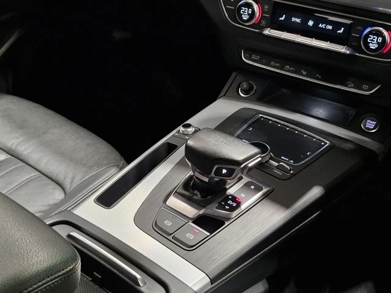 2017 Audi Q5 2.0T Quattro S-Line Exterior Package