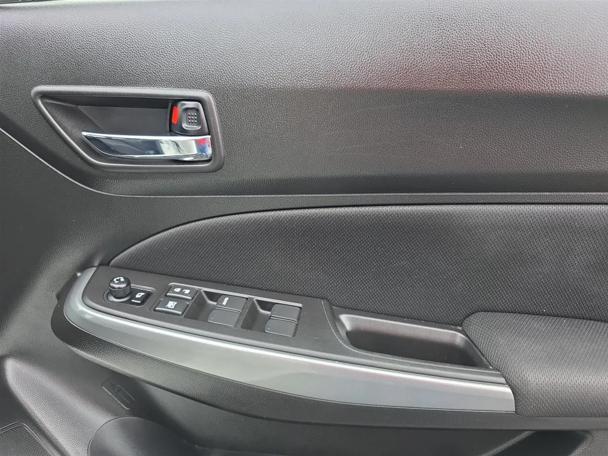 2017 Suzuki Swift RS,