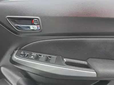 2017 Suzuki Swift RS, photo 15