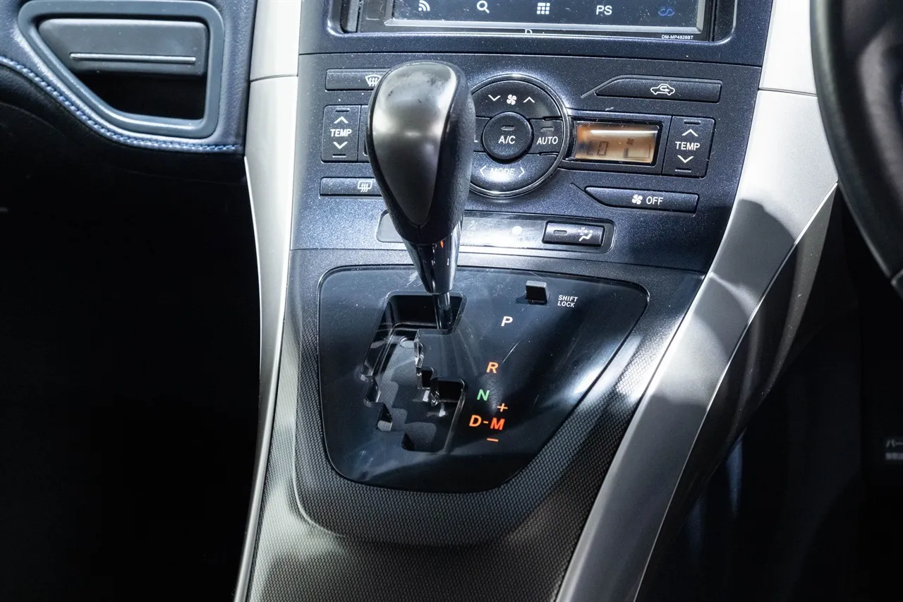 2012 Toyota Blade G-Spec Leather 2.4P