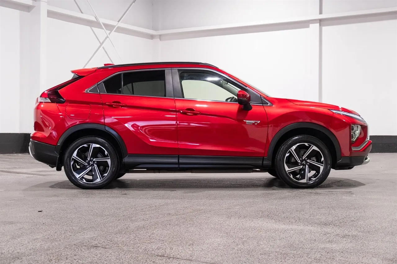 2022 Mitsubishi Eclipse Cross XLS PHEV