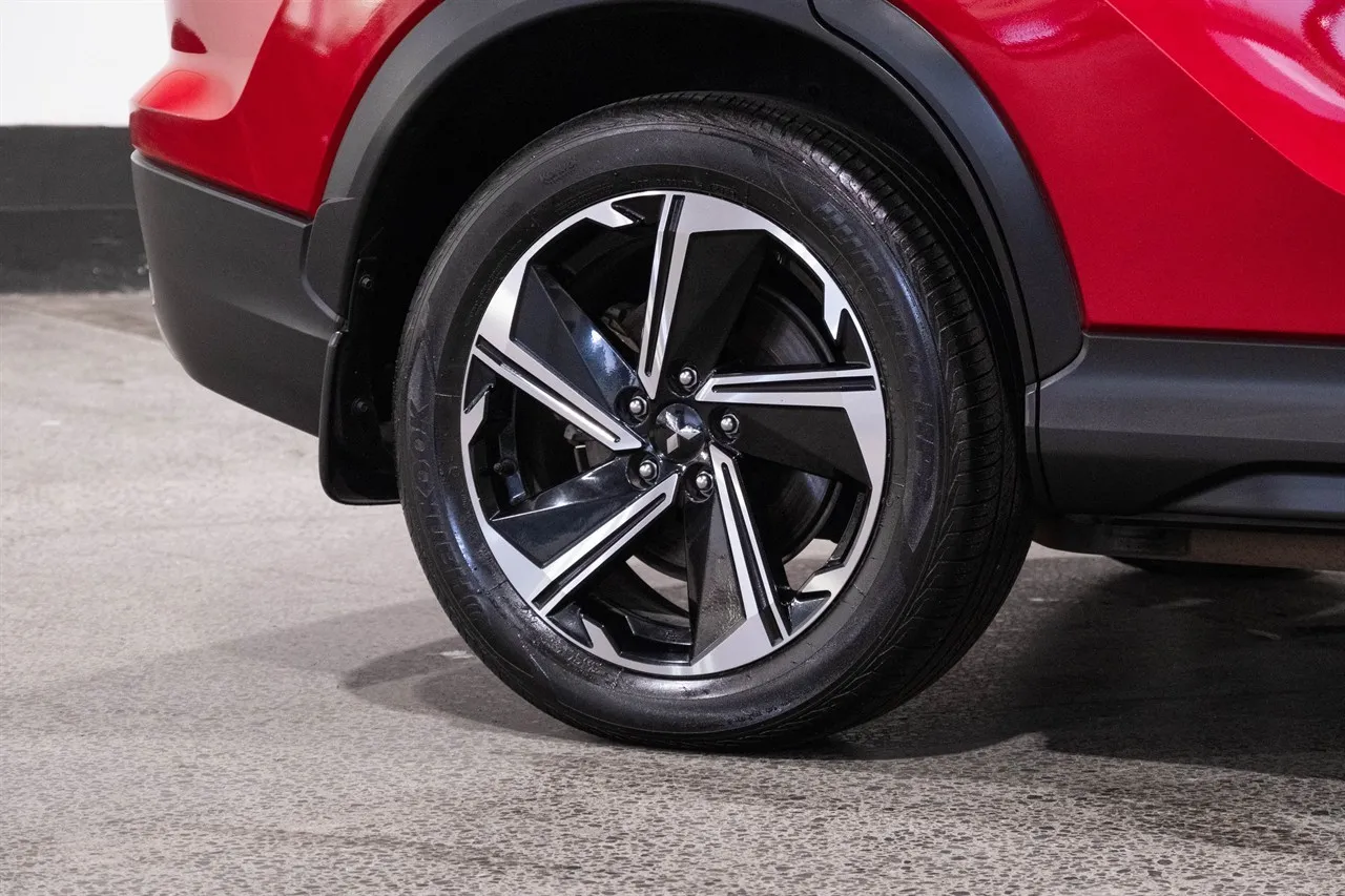 2022 Mitsubishi Eclipse Cross XLS PHEV