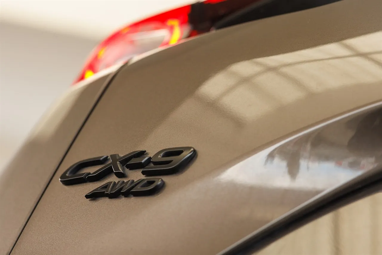 2017 Mazda CX-9 Ltd 4WD 7S NZ New