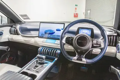 2022 BYD Atto EXTENDED RANGE 60KWH photo 15