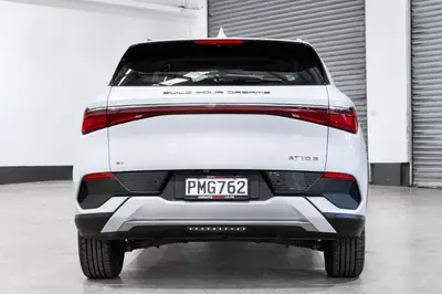 2022 BYD Atto EXTENDED RANGE 60KWH photo 9