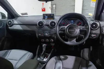 2014 Audi A1 Sport Plus photo 16