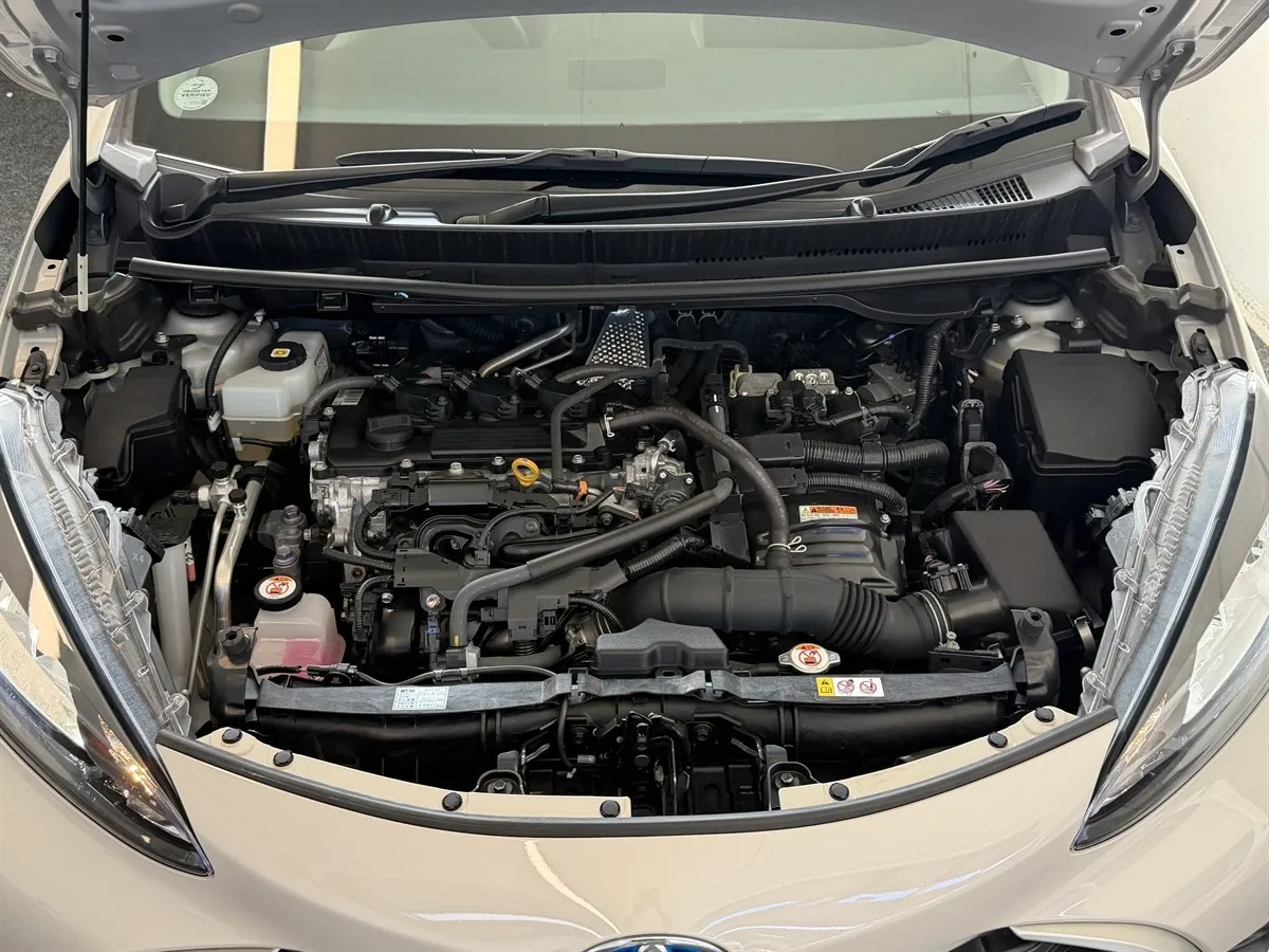 2021 Toyota Aqua 1.5G Hybrid Seats Heated New Shape, photo 8 of 19