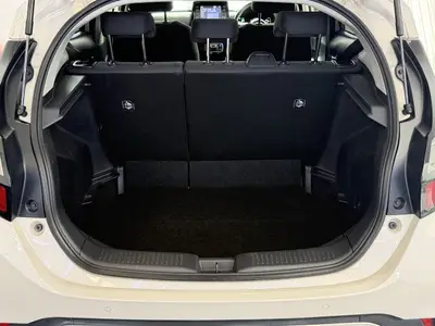 2021 Toyota Aqua 1.5G Hybrid Seats Heated New Shape photo 6