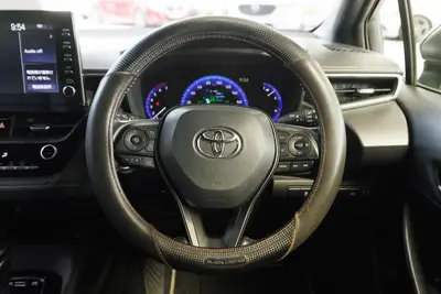 2020 Toyota Corolla Hybrid WXB Touring photo 18