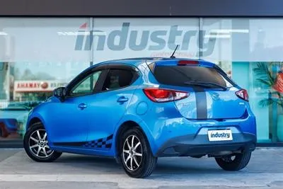2016 Mazda 2 Demio 13C - 42,000km