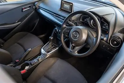 2016 Mazda 2 Demio 13C - 42,000km photo 17