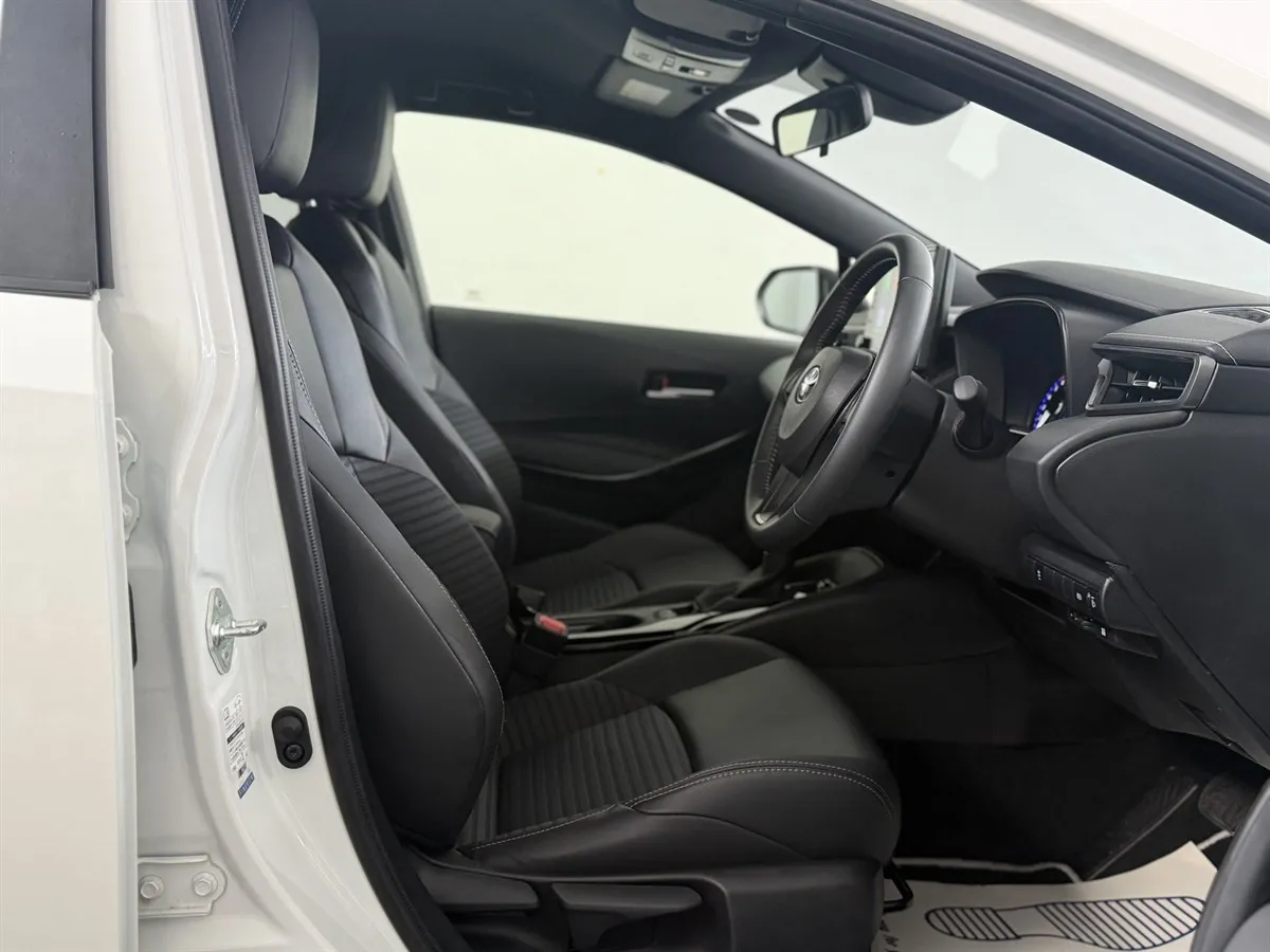 2020 Toyota Corolla Touring WXB Hybrid Super Station