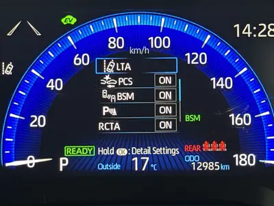 2020 Toyota Corolla Touring WXB Hybrid Super Station photo 20