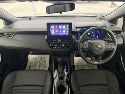 2020 Toyota Corolla Touring WXB Hybrid Super Station photo 12
