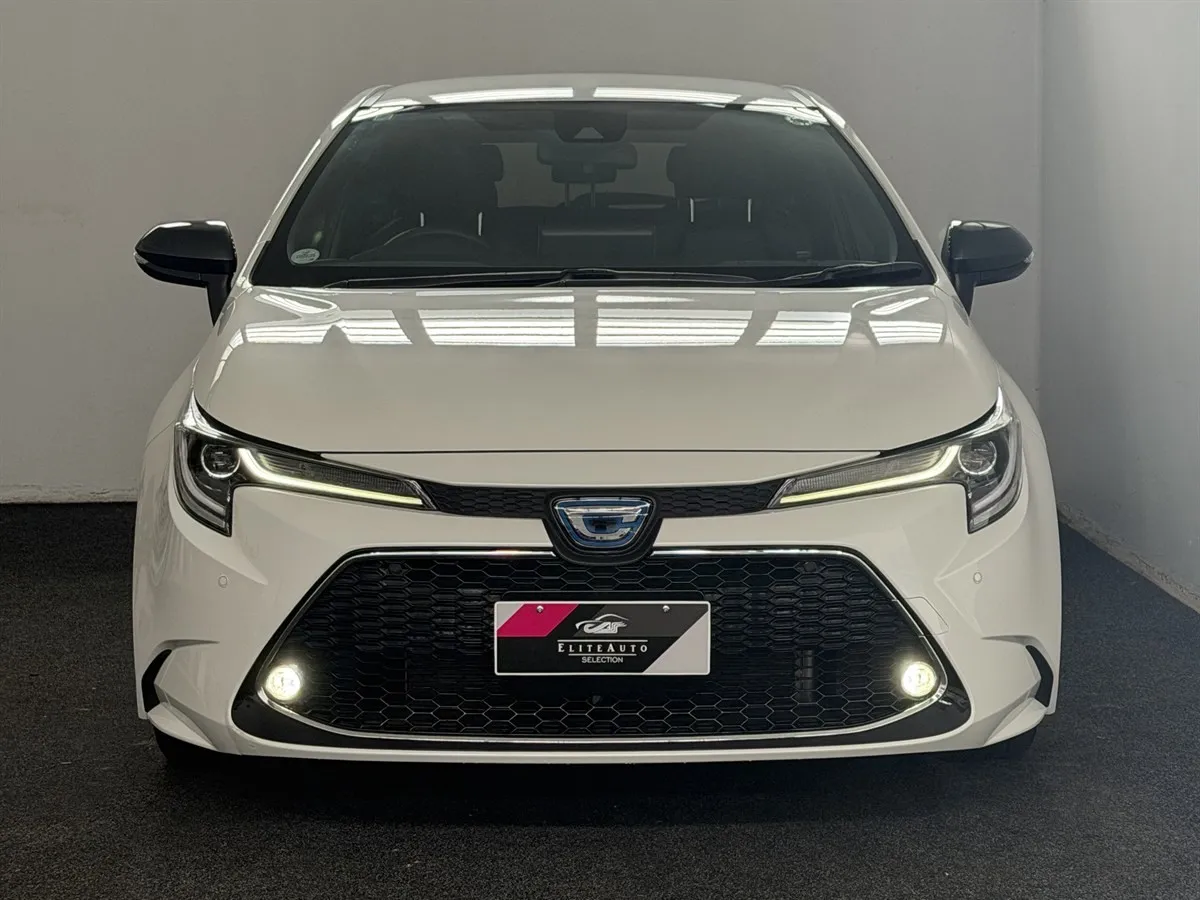 2020 Toyota Corolla Touring WXB Hybrid Super Station