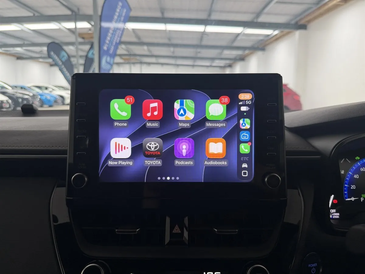 2020 Toyota Corolla Touring WXB Hybrid Super Station