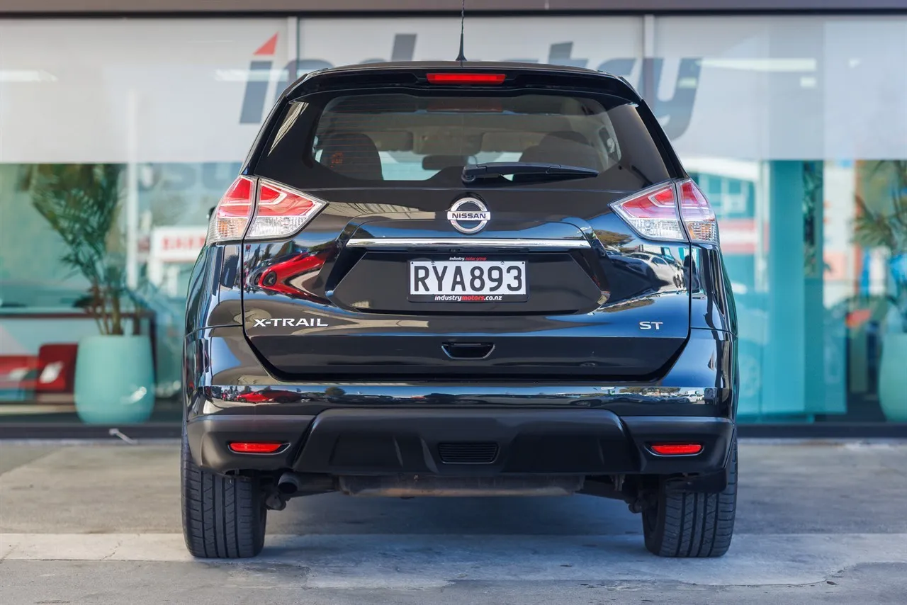 2016 Nissan X-Trail ST 7 Seater