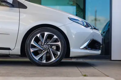 2016 Toyota Auris 120T Turbo Leather! photo 19