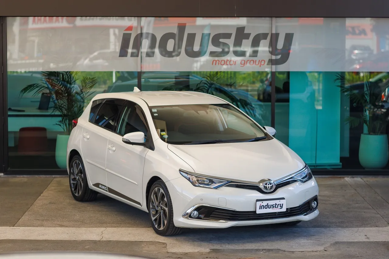2016 Toyota Auris 120T Turbo Leather!