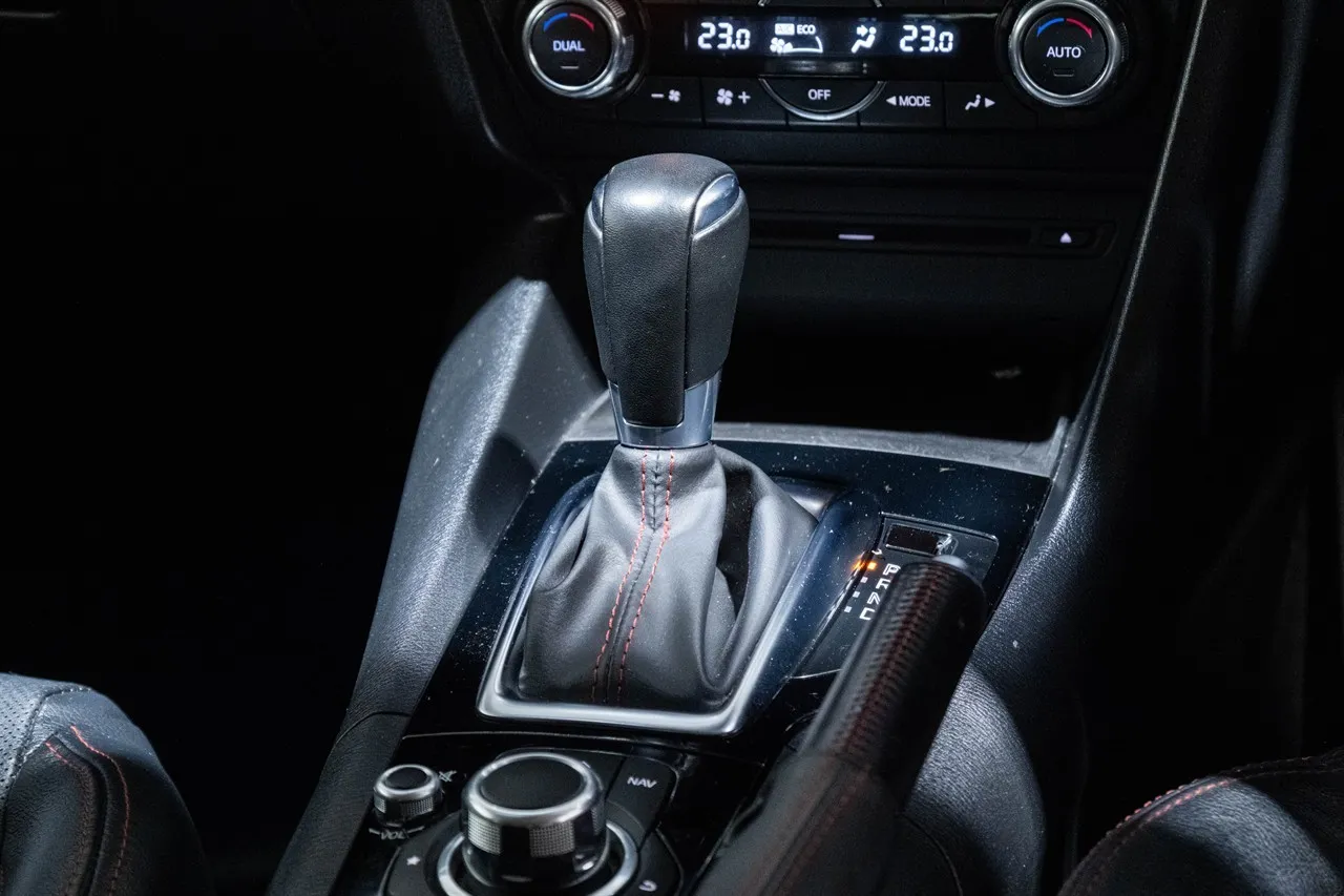 2014 Mazda Axela Sport Touring L-Pack