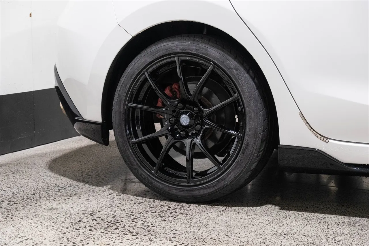 2014 Mazda Axela Sport Touring L-Pack